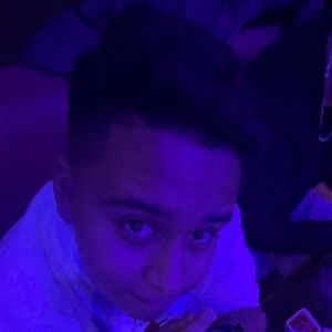 Meet your Posher, Diego